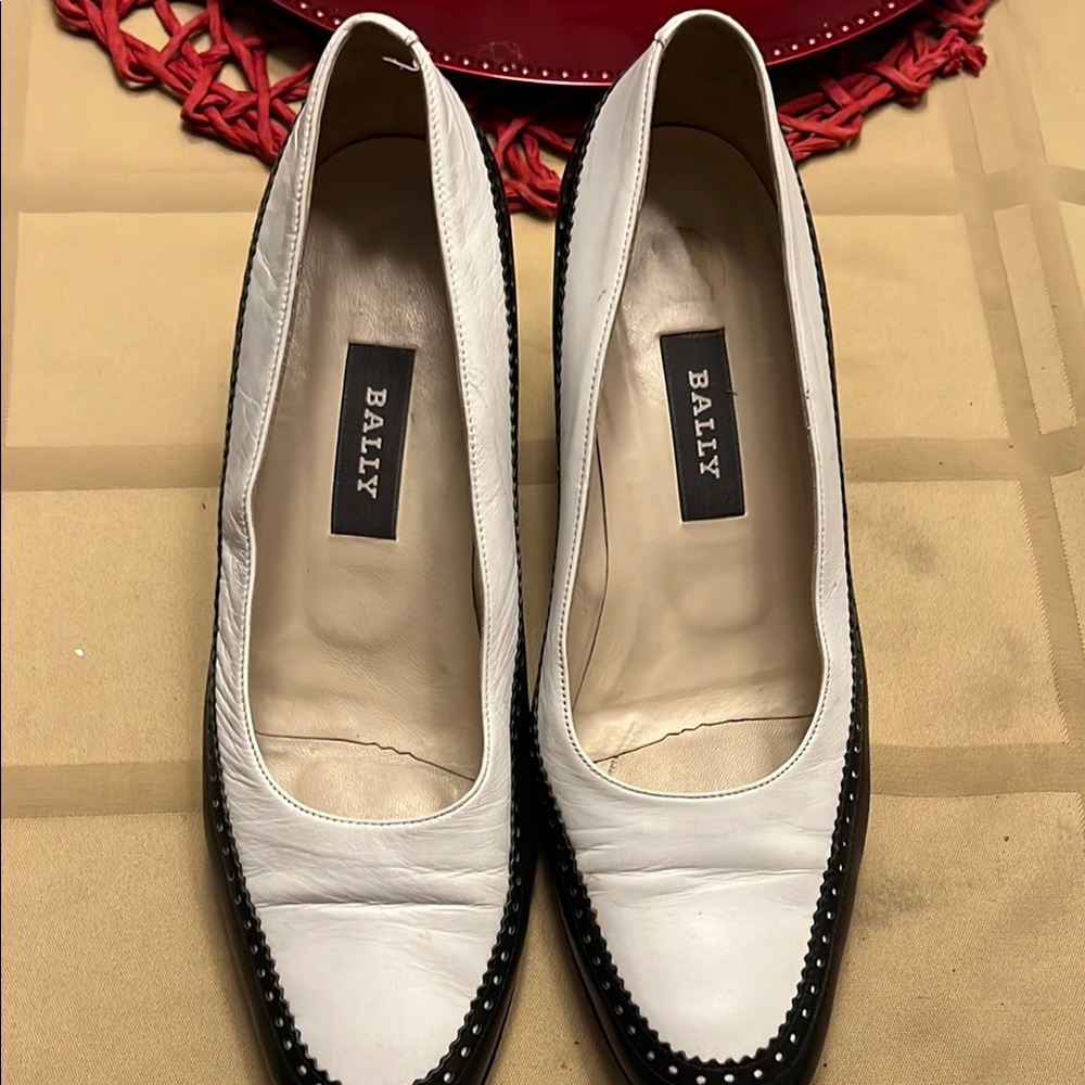 Bally Women's Black and White Shoes